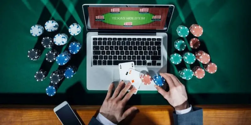 Chơi tài xỉu online có bị bắt không và các nguyên tắc cần tuân thủ